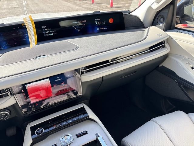 New 2025 Lincoln Navigator L Reserve image 14