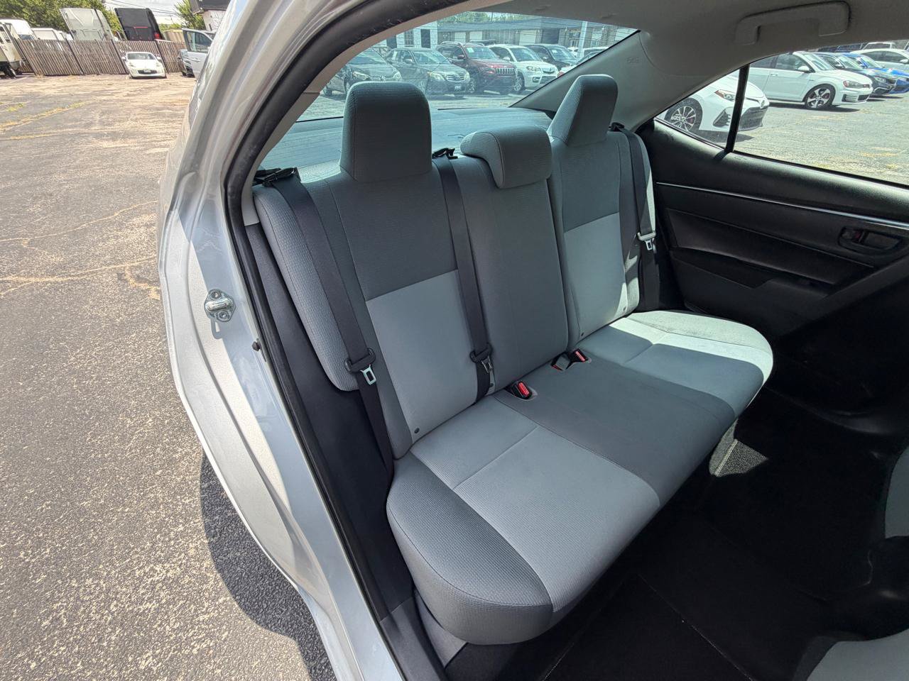 Used 2014 Toyota Corolla L FWD image 12