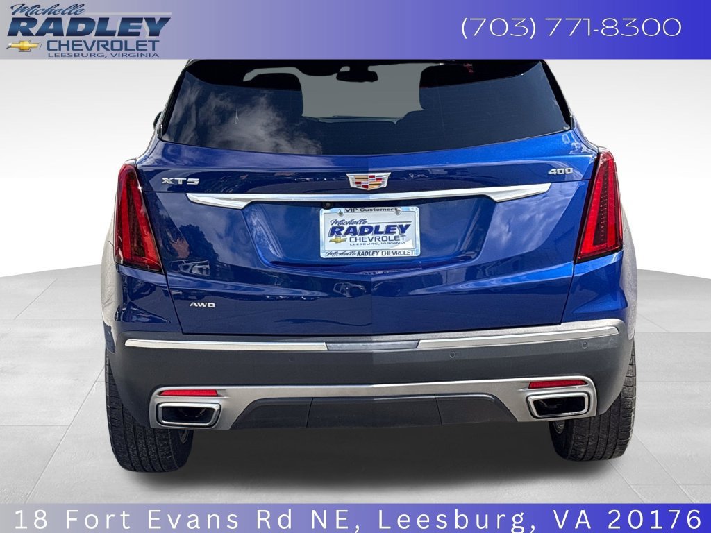 Used 2025 Cadillac XT5 Premium Luxury AWD/4WD image 4