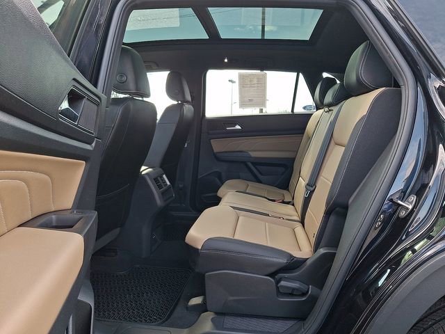 Used 2023 Volkswagen Atlas Cross Sport SEL image 10