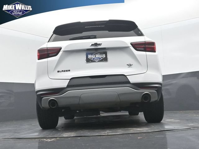 Used 2024 Chevrolet Blazer LT w/ Convenience Package FWD image 22