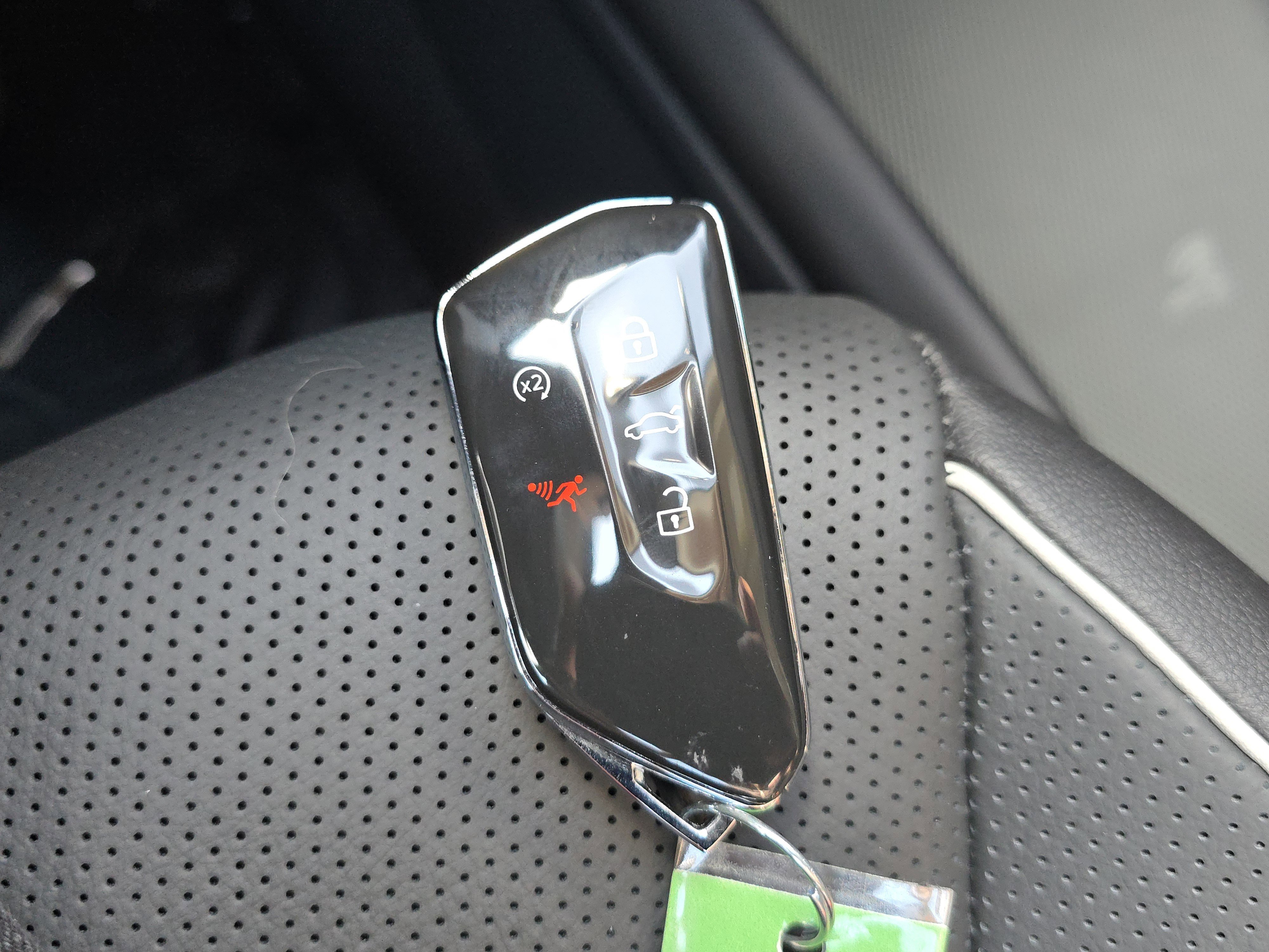 New 2026 Volkswagen Atlas SEL Premium R-Line image 28