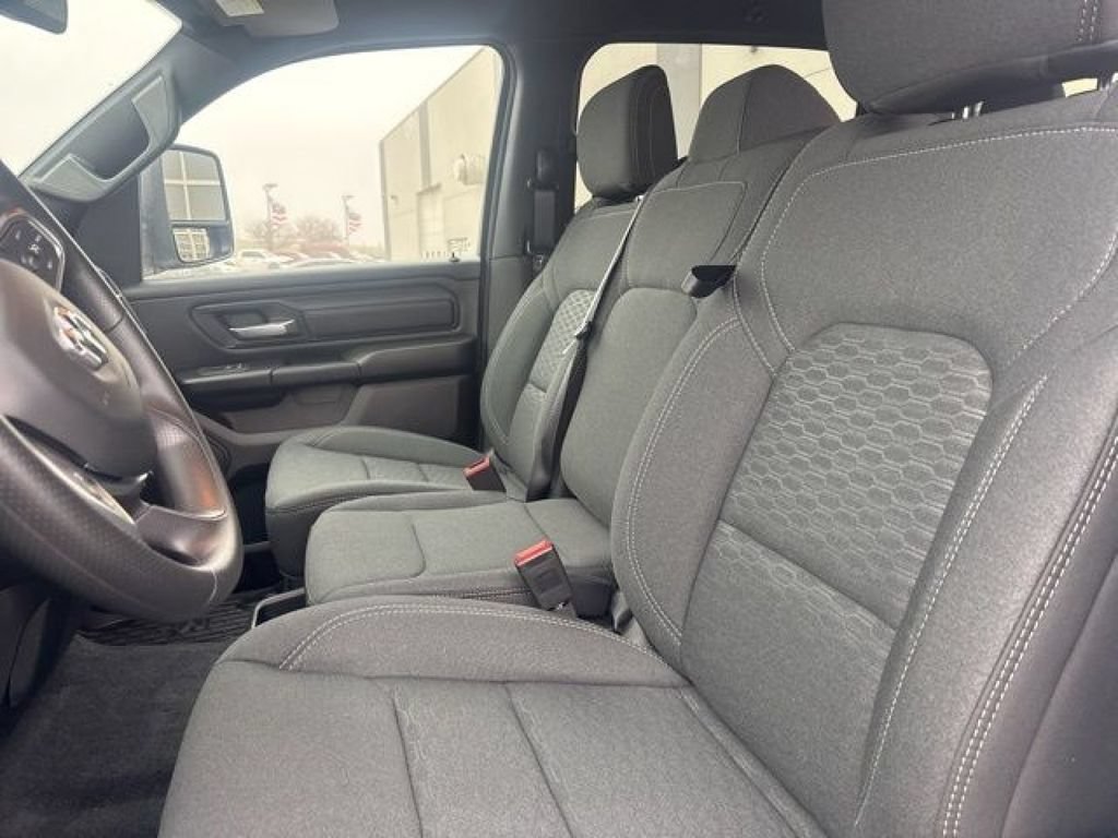 New 2025 RAM 1500 Warlock AWD/4WD image 12