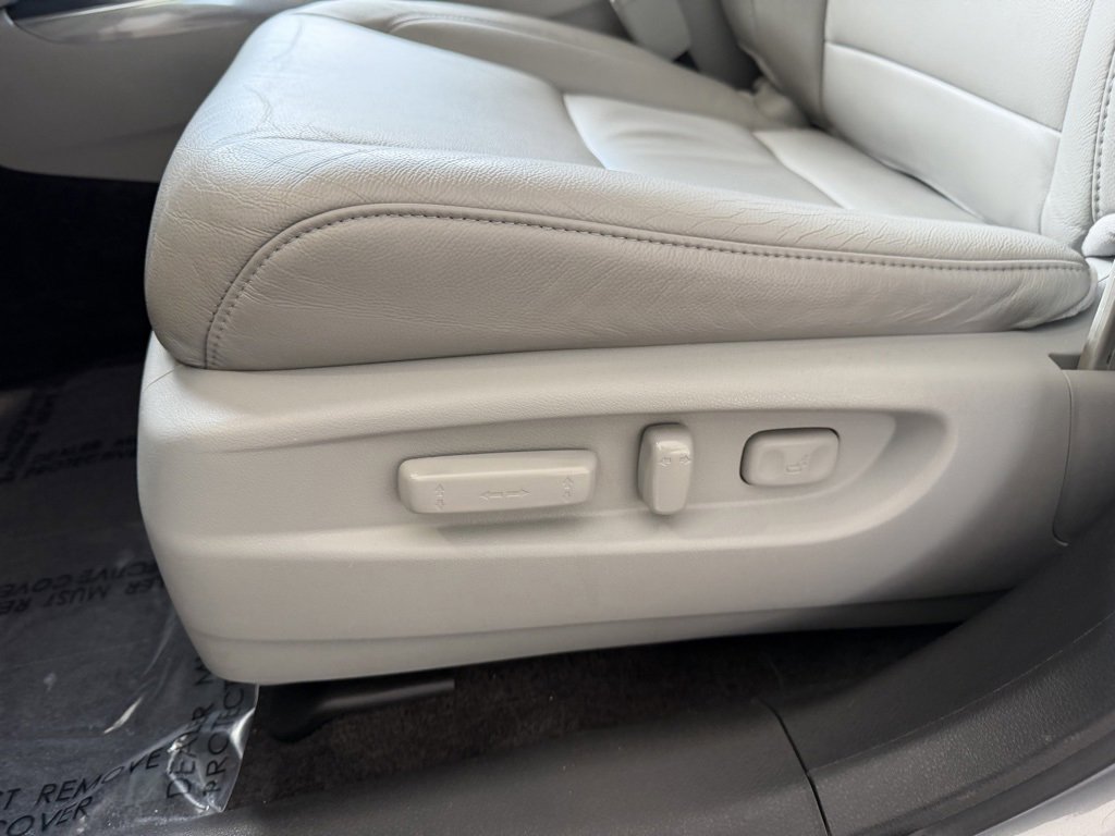 Used 2016 Acura MDX SH-AWD w/ Technology Package image 14