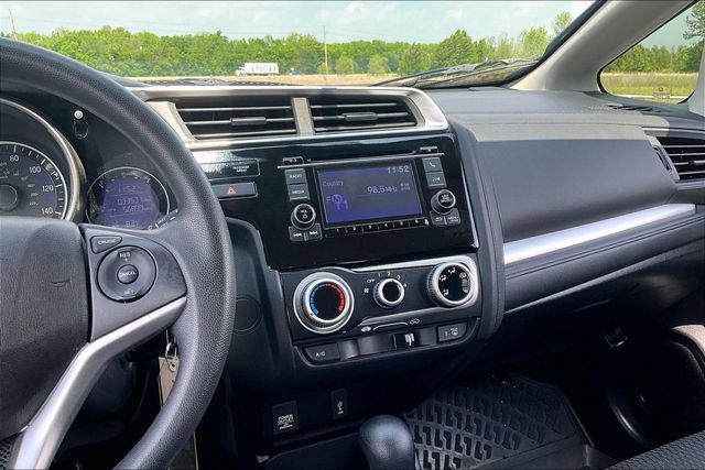 Used 2020 Honda Fit LX image 9