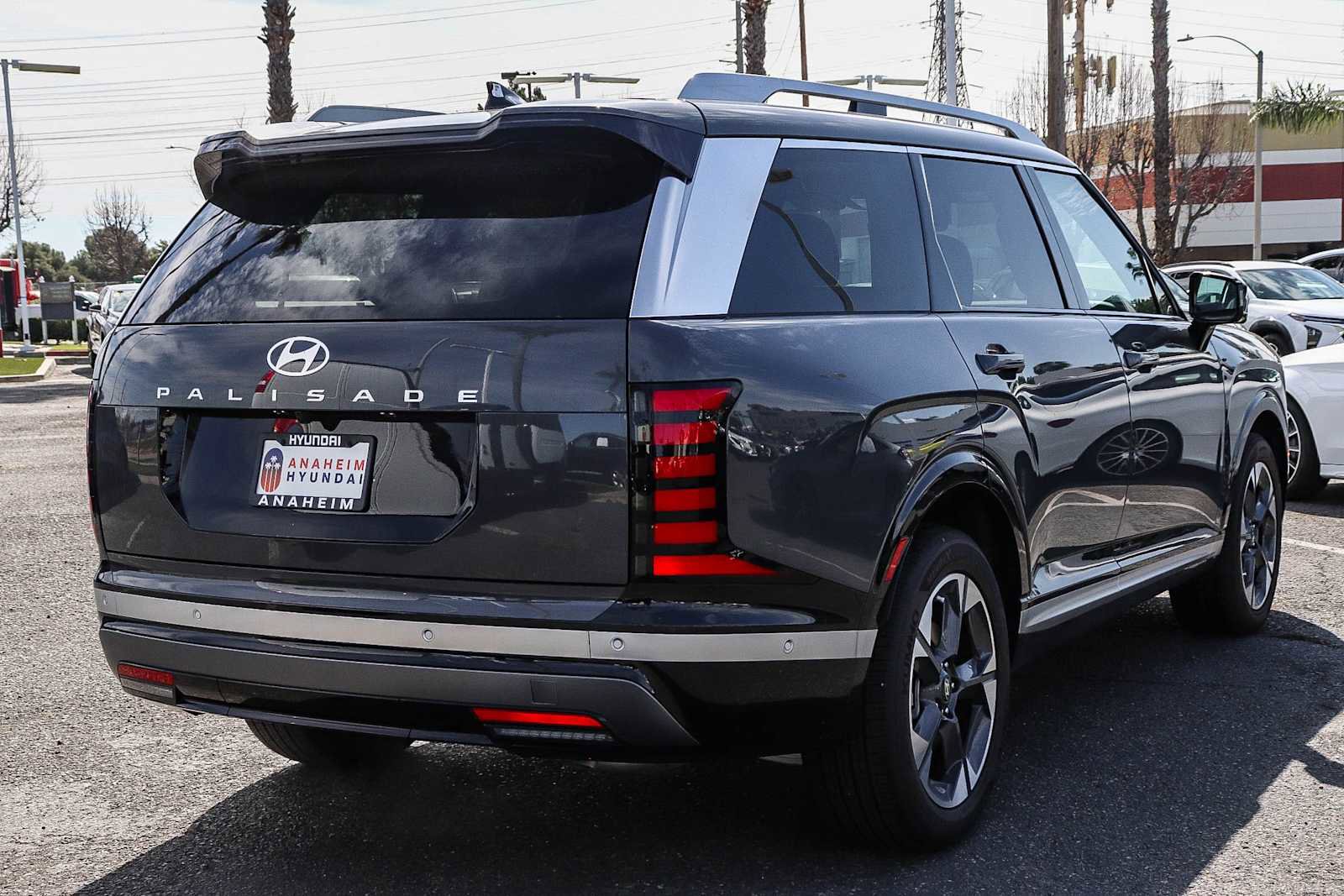 New 2026 Hyundai Palisade Limited FWD image 6