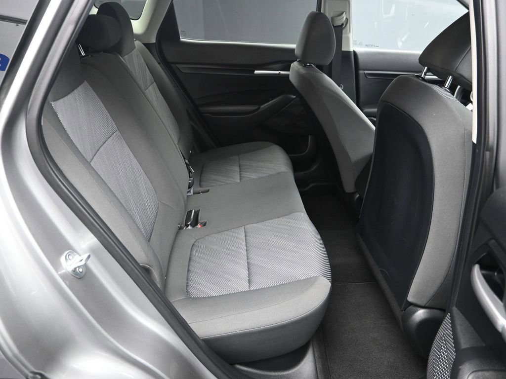 Used 2023 Kia Seltos LX image 33
