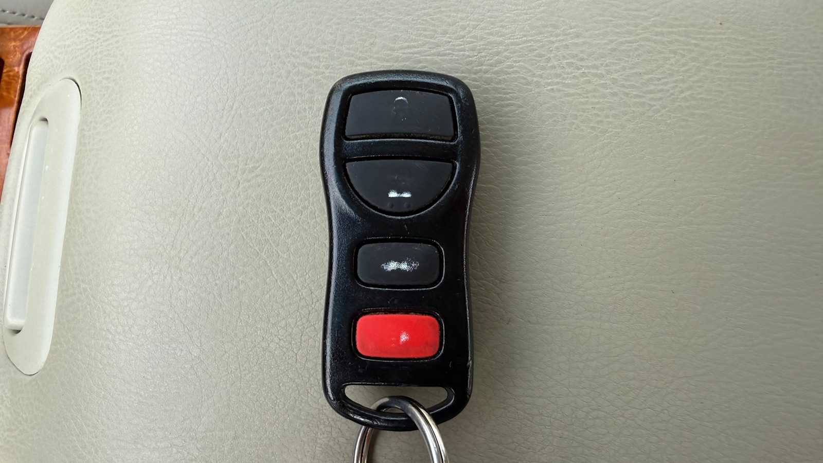 Used 2003 INFINITI I35 w/ Sunroof & Sunshade Pkg FWD image 26
