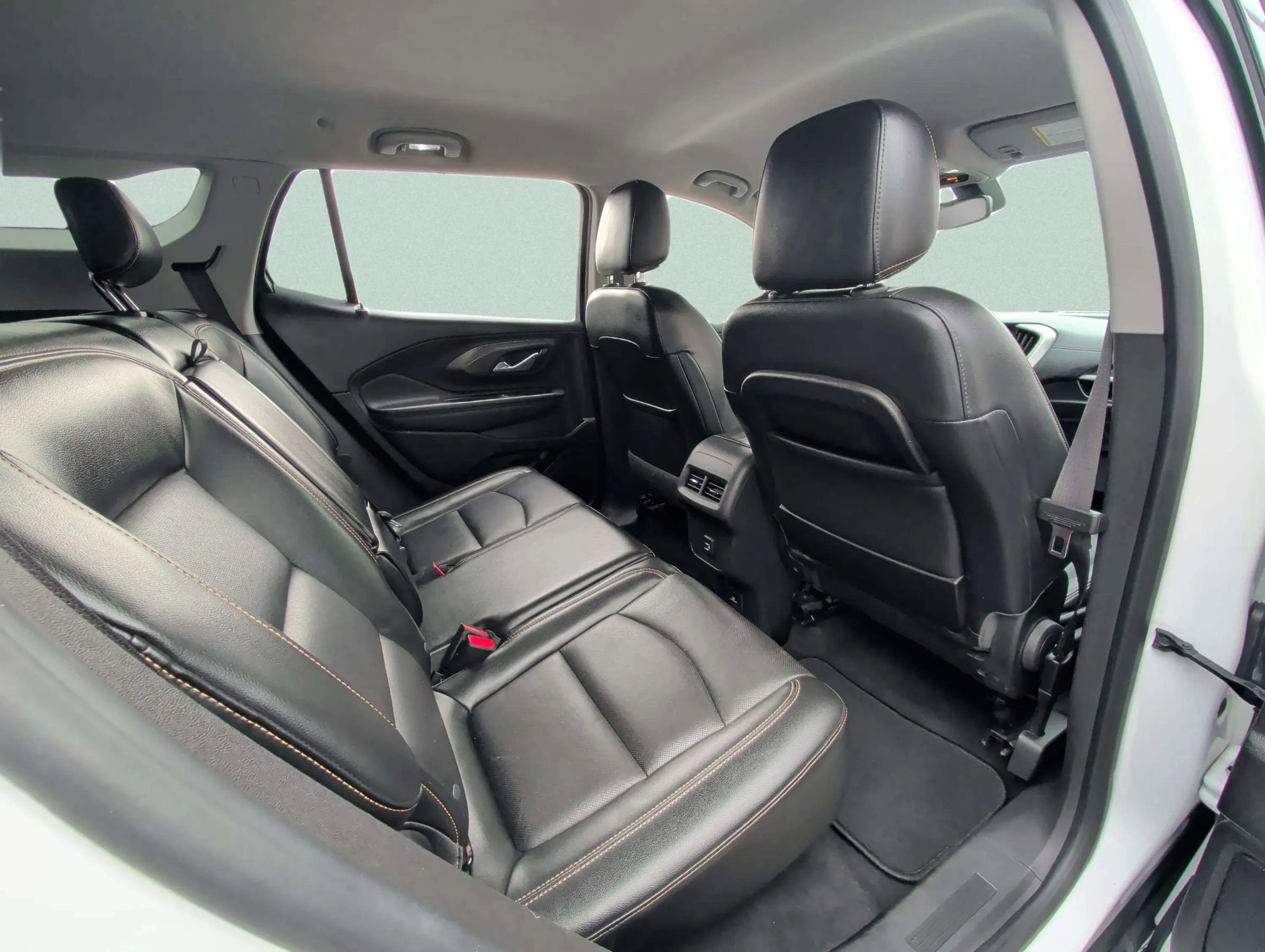 Used 2019 GMC Terrain SLT image 24