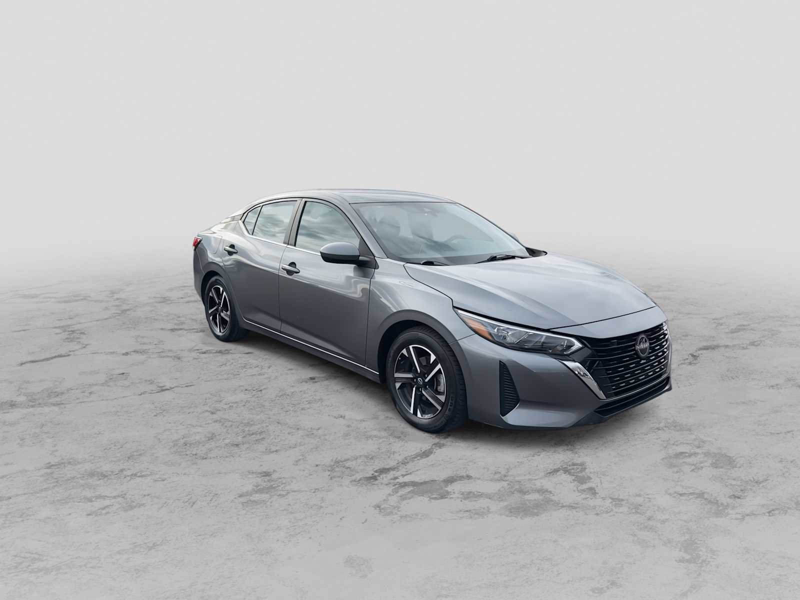 Used 2024 Nissan Sentra SV image 2