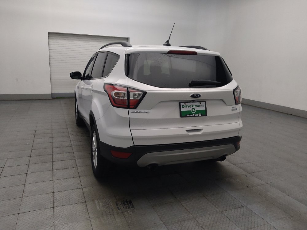 Used 2018 Ford Escape SE w/ SE Sync 3 Package AWD/4WD image 5