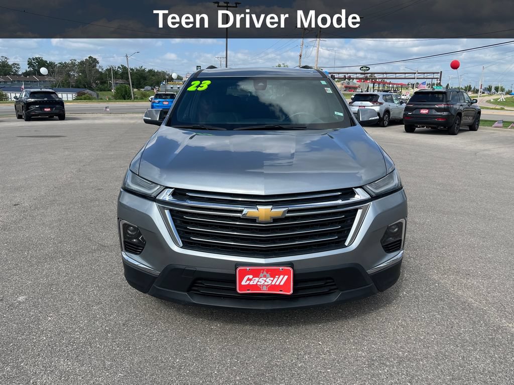 Used 2023 Chevrolet Traverse LT AWD/4WD image 10