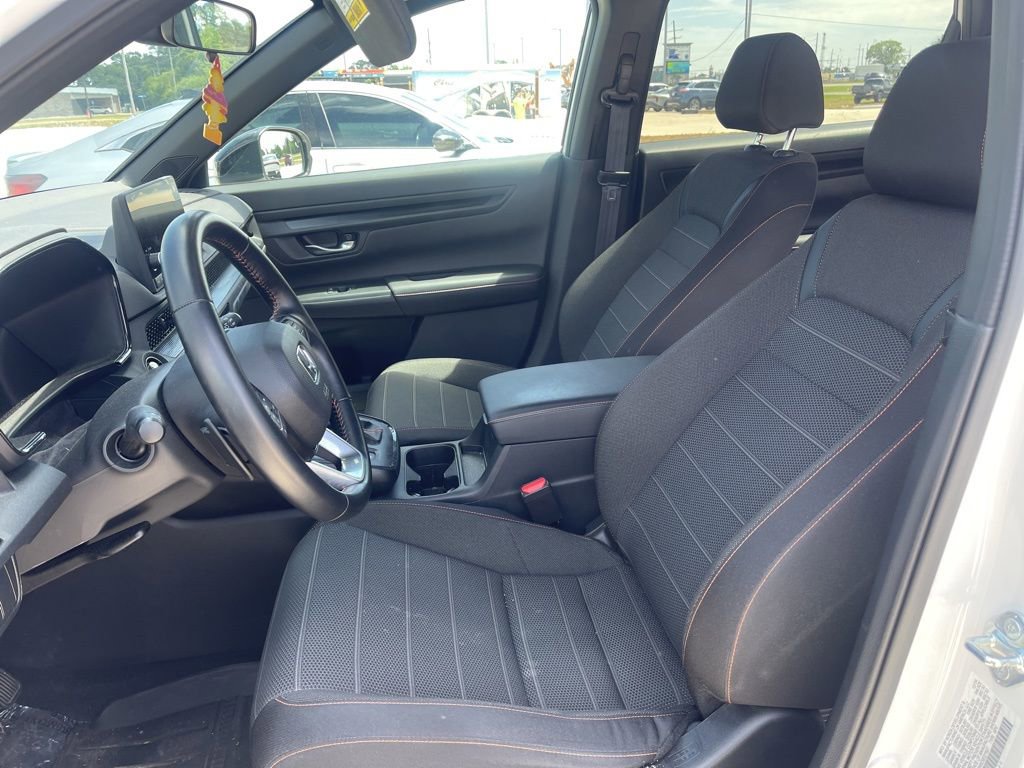 Used 2025 Honda CR-V Sport image 8
