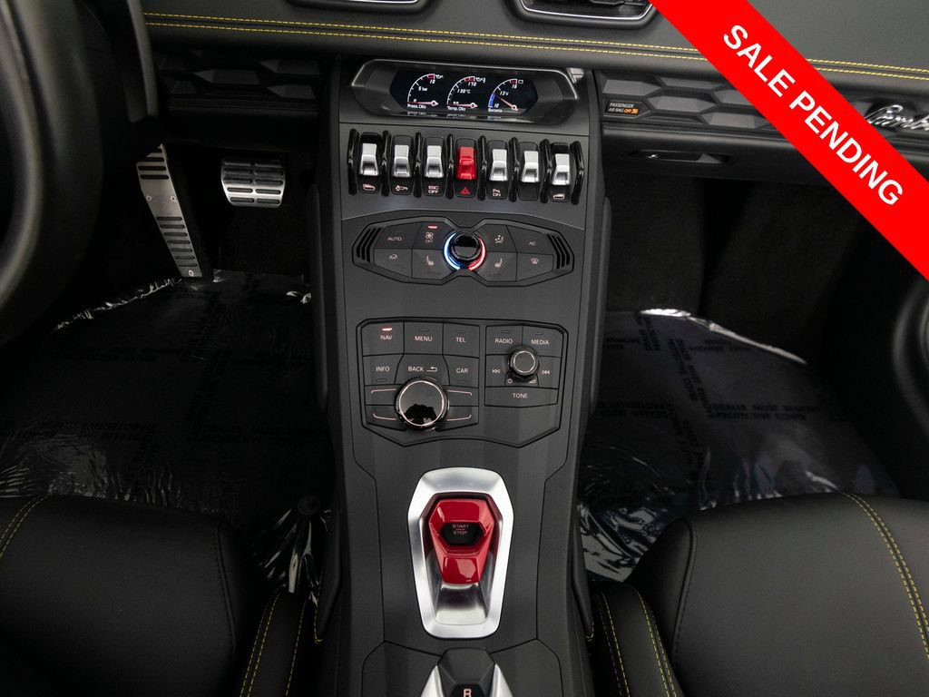Used 2016 Lamborghini Huracan LP 610-4 AWD/4WD image 26