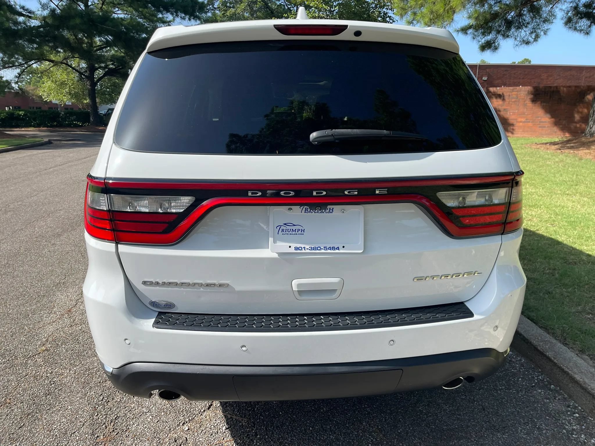 Used 2015 Dodge Durango Citadel w/ Mopar Running Board Package RWD image 4