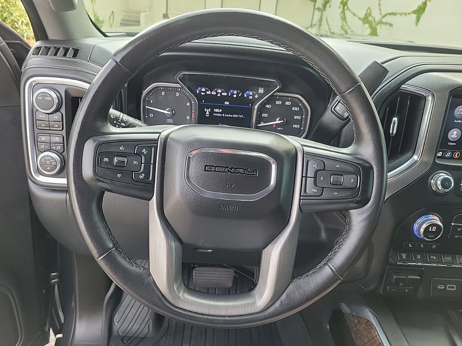Used 2021 GMC Sierra 2500 Denali w/ Denali Ultimate Package AWD/4WD image 24