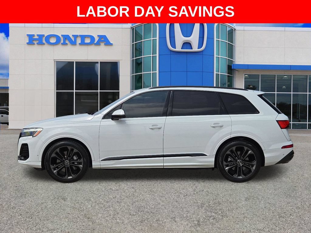 Used 2025 Audi Q7 3.0T Premium Plus AWD/4WD image 6