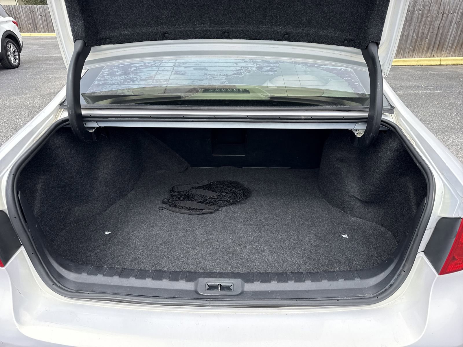 Used 2006 Buick Lucerne CXL w/ Luxury Package image 24