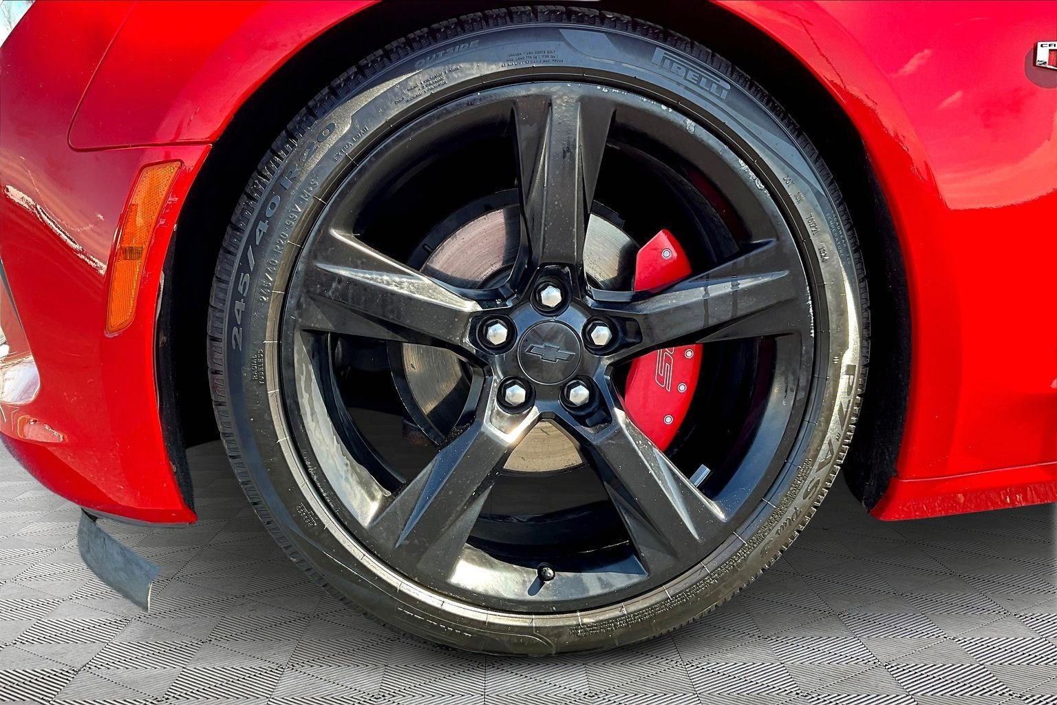 Used 2017 Chevrolet Camaro LT w/ RS Package image 33