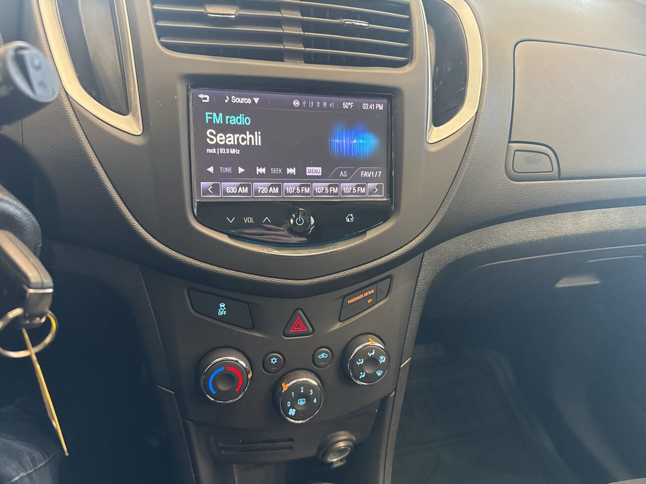 Used 2016 Chevrolet Trax LS AWD/4WD image 31