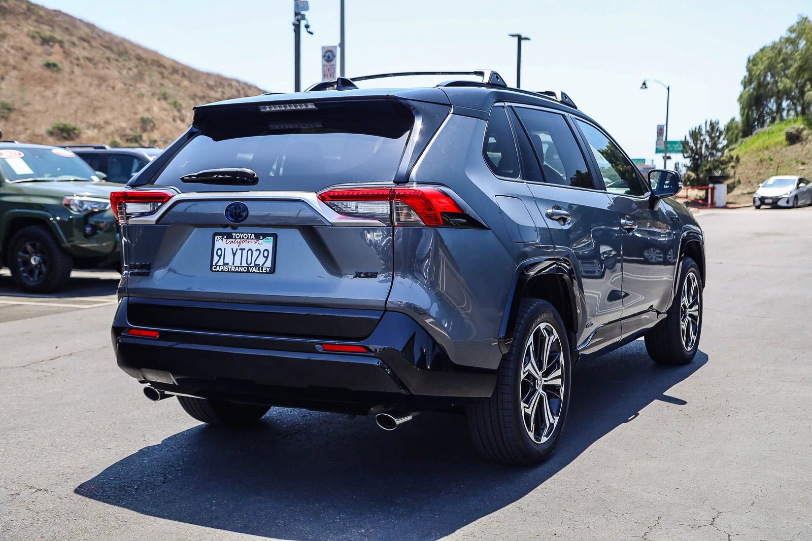 Certified 2024 Toyota RAV4 XSE w/ Weather Package AWD/4WD image 4