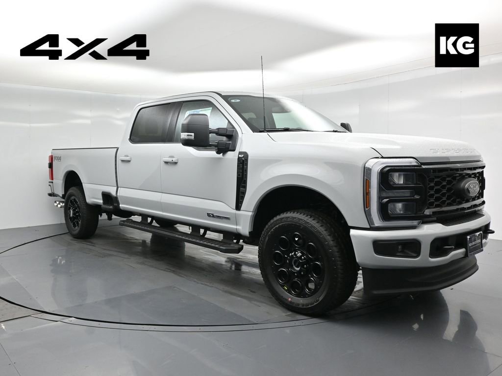 New 2025 Ford F350 XLT w/ Black Appearance Package