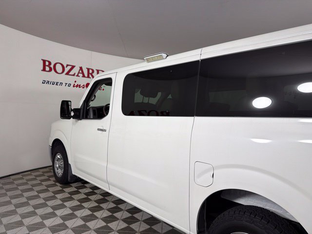 Used 2017 Nissan NV 3500 SL RWD image 9