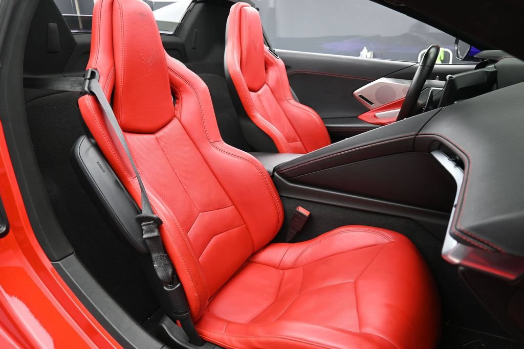 Used 2021 Chevrolet Corvette Stingray Preferred Conv w/ Z51 Performance Package RWD image 23