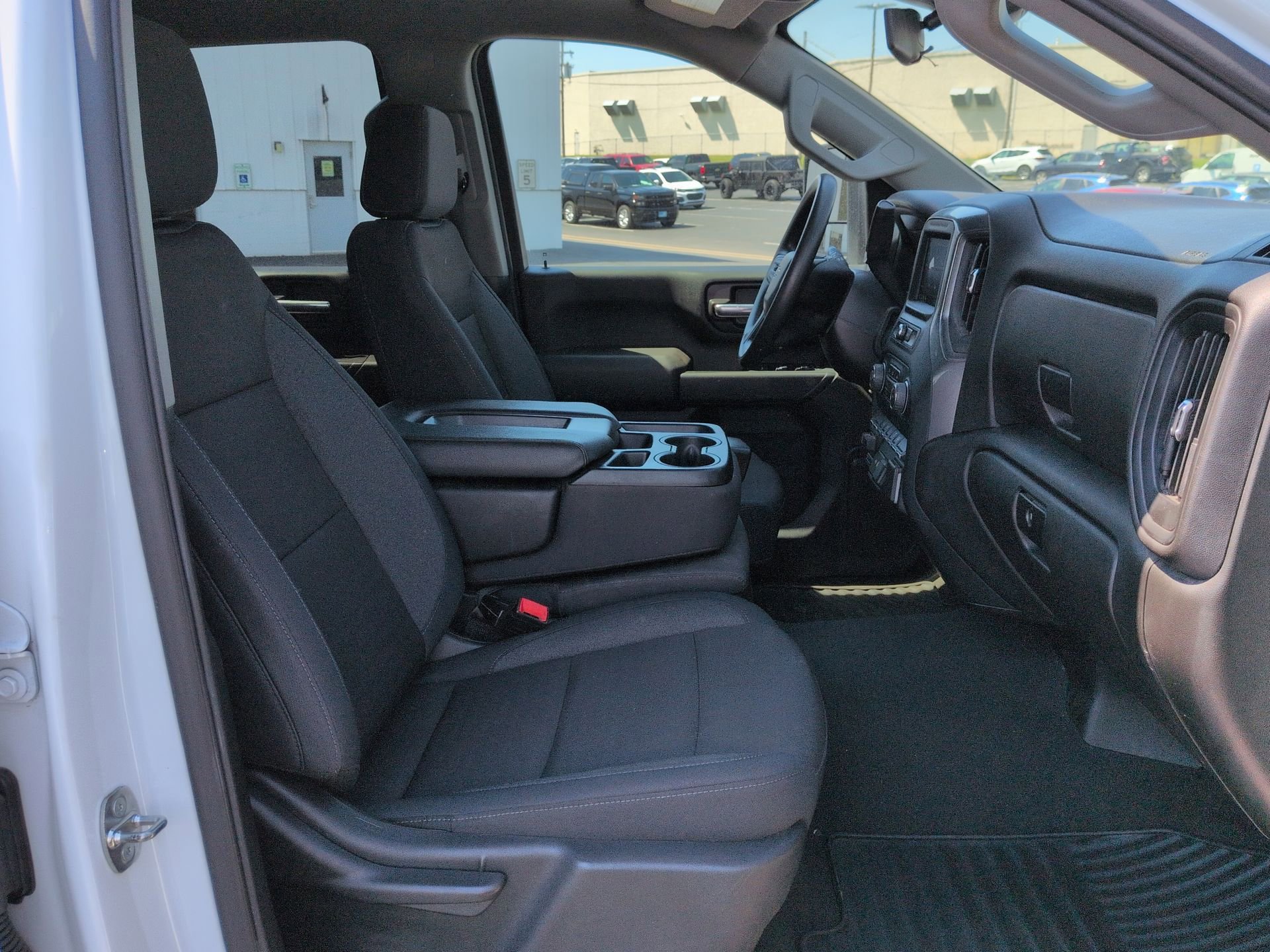 Used 2024 Chevrolet Silverado 2500 Custom w/ Custom Convenience Package AWD/4WD image 28