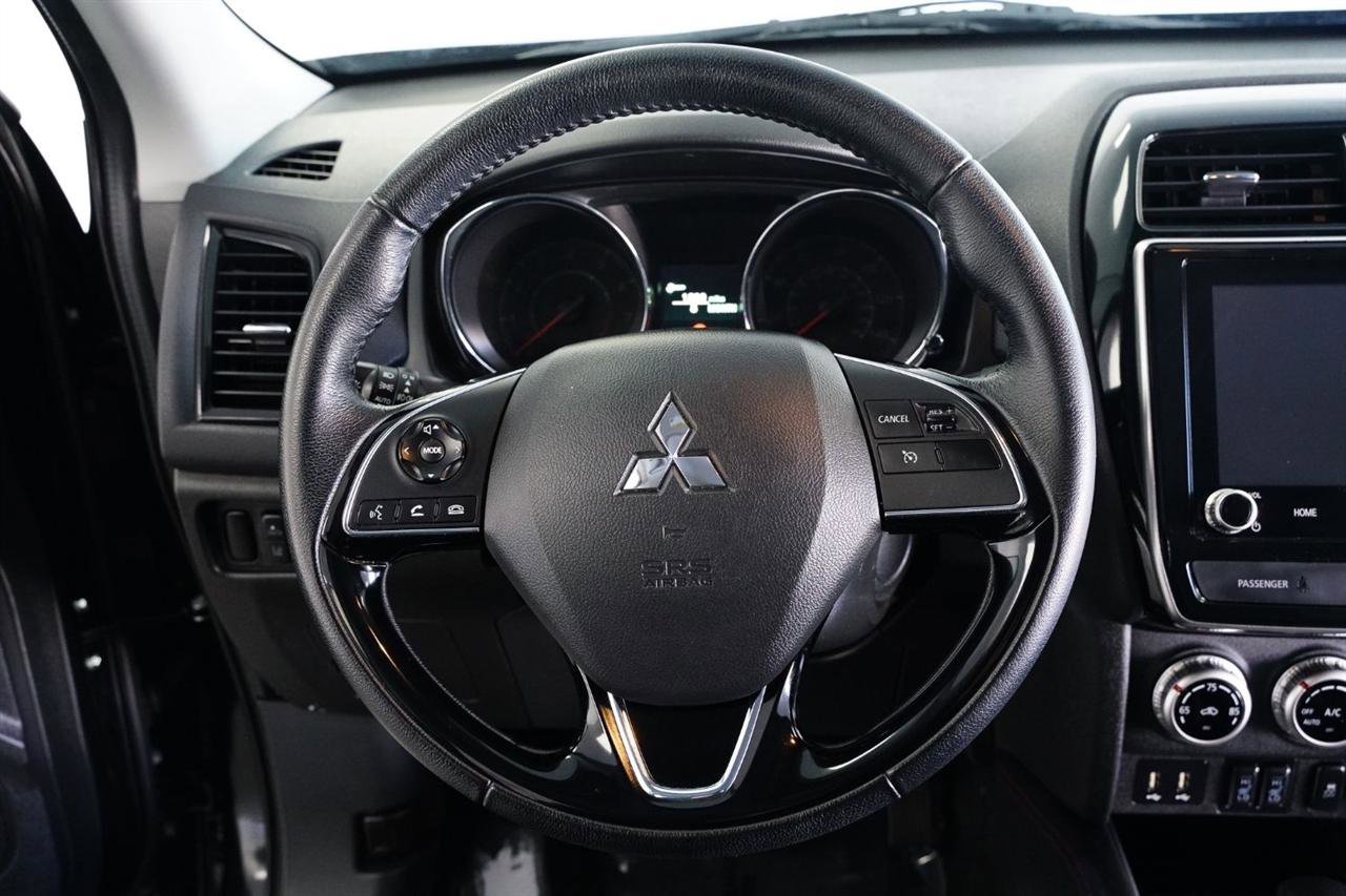 Used 2024 Mitsubishi Outlander Sport SE AWD/4WD image 18