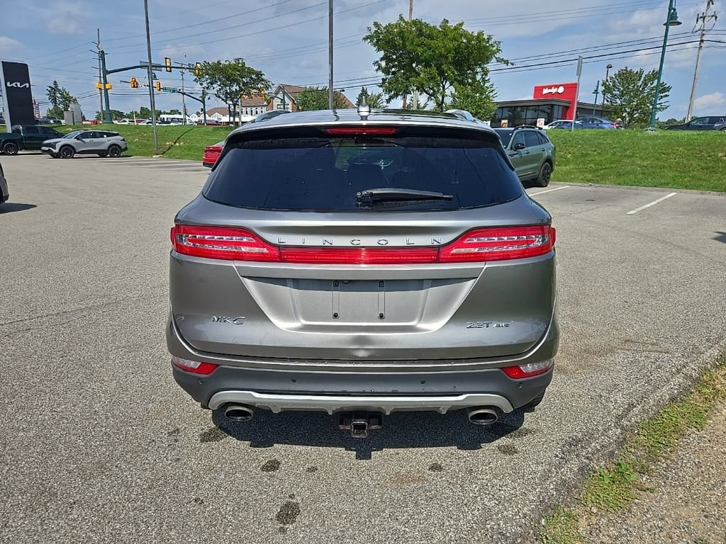 Used 2017 Lincoln MKC Reserve w/ Lincoln MKC Climate Package AWD/4WD image 4