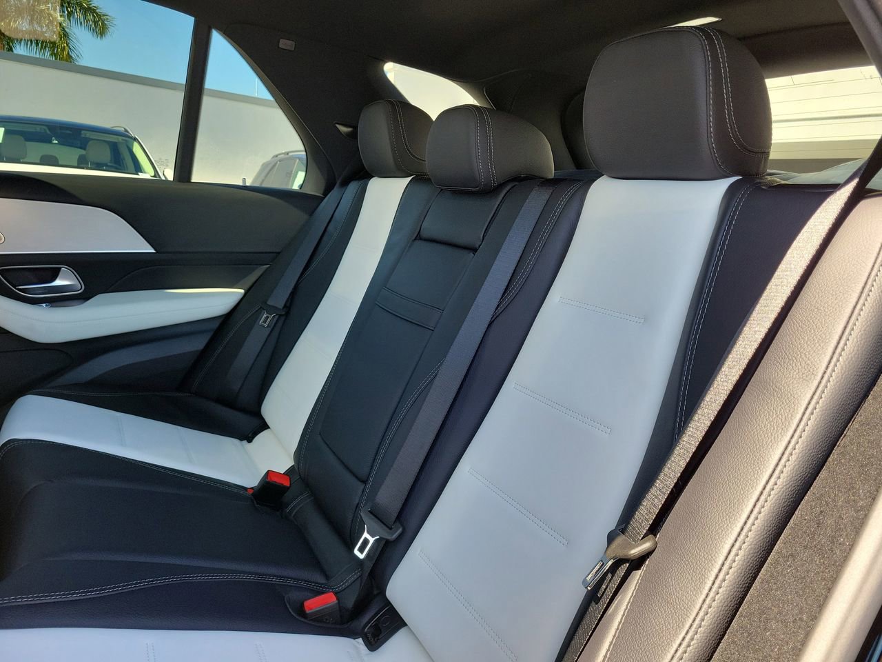 New 2026 Mercedes-Benz GLE 580 4MATIC image 14