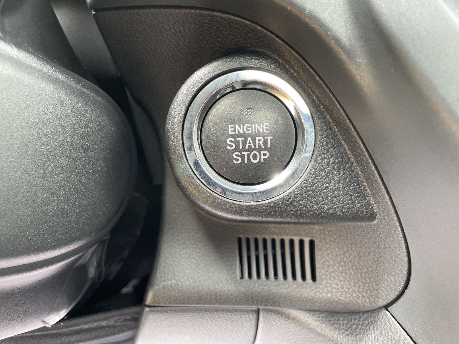 Used 2025 Subaru Forester Premium AWD/4WD image 23