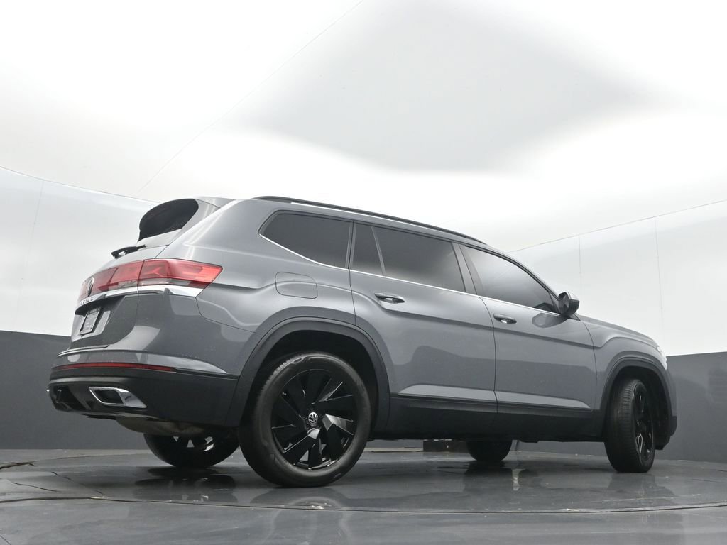 Used 2025 Volkswagen Atlas SE FWD image 36