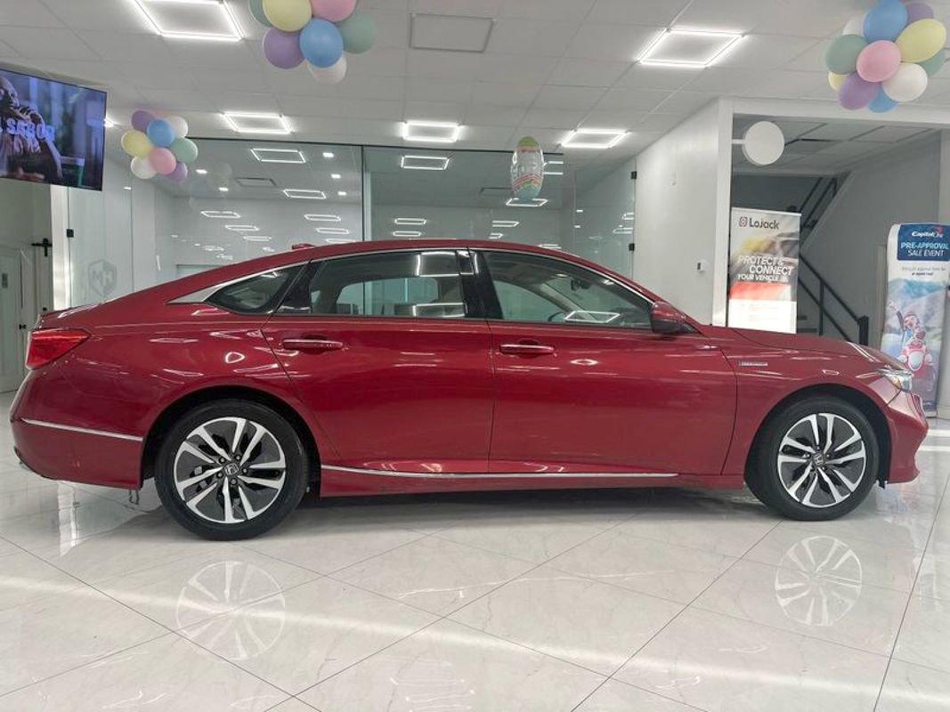Used 2019 Honda Accord Touring image 5