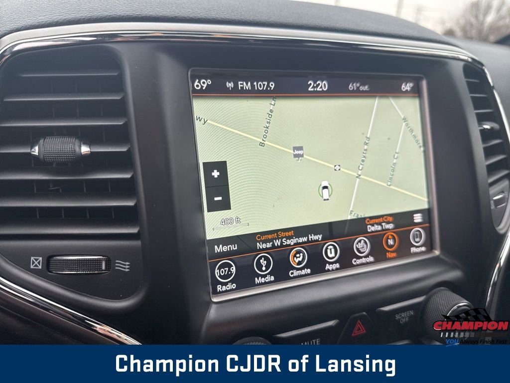 Used 2018 Jeep Grand Cherokee Altitude image 29