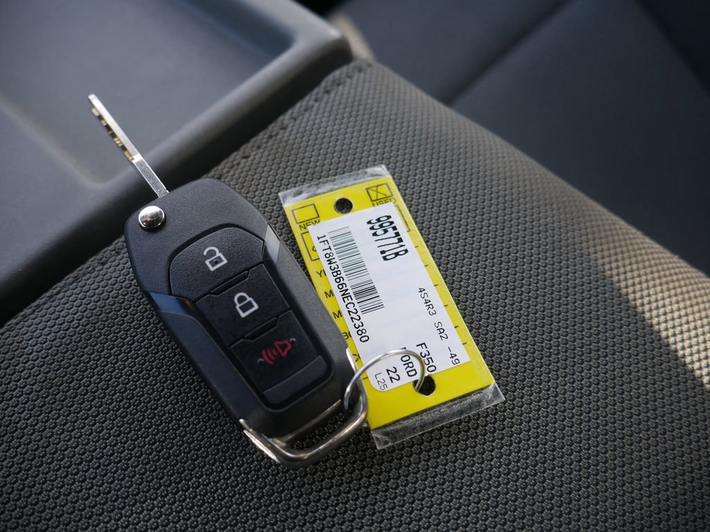 Used 2022 Ford F350 XLT w/ XLT Value Package image 32