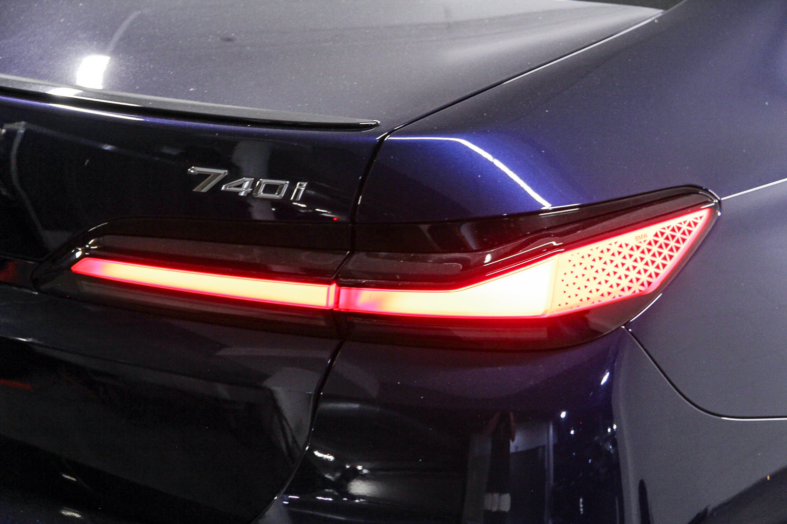 Certified 2023 BMW 740i RWD image 7