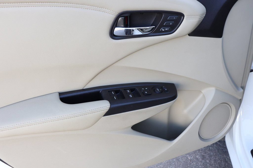 Used 2016 Acura RDX w/ Technology Package FWD image 37