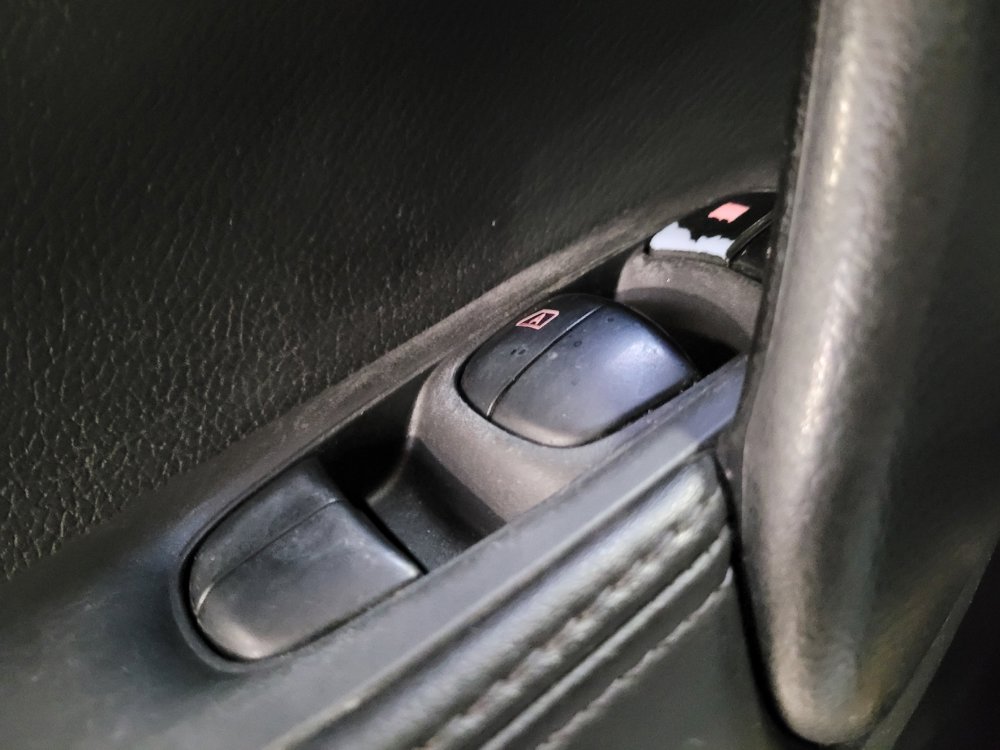 Used 2022 Nissan Rogue Sport SV FWD image 27