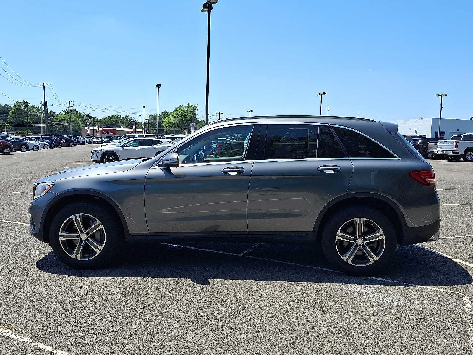 Used 2016 Mercedes-Benz GLC 300 4MATIC image 4
