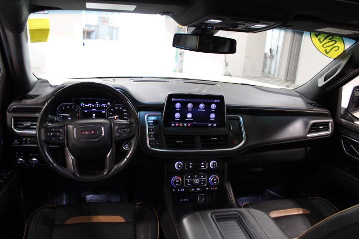 Used 2021 GMC Yukon AT4 image 2