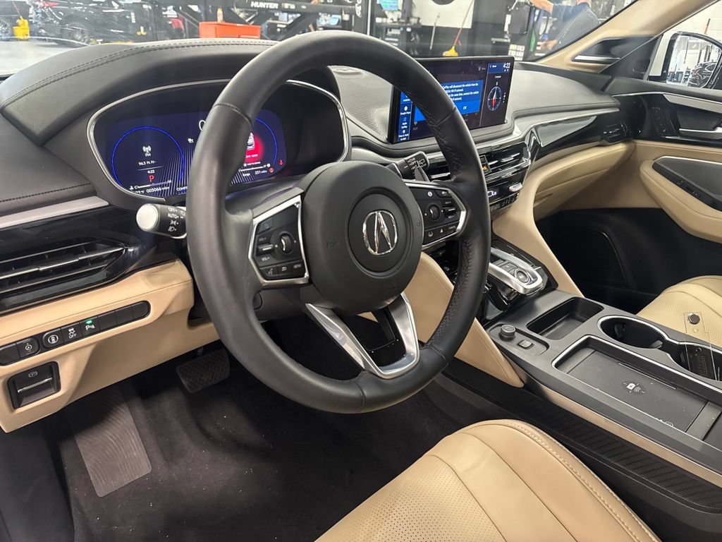 Certified 2026 Acura MDX w/ Technology Package AWD/4WD image 11