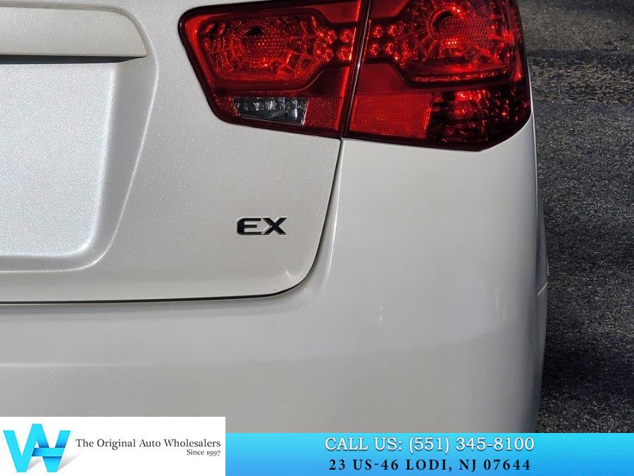 Used 2012 Kia Forte EX image 13