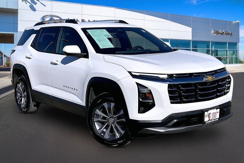 Used 2025 Chevrolet Equinox LT w/ Convenience Package II image 12