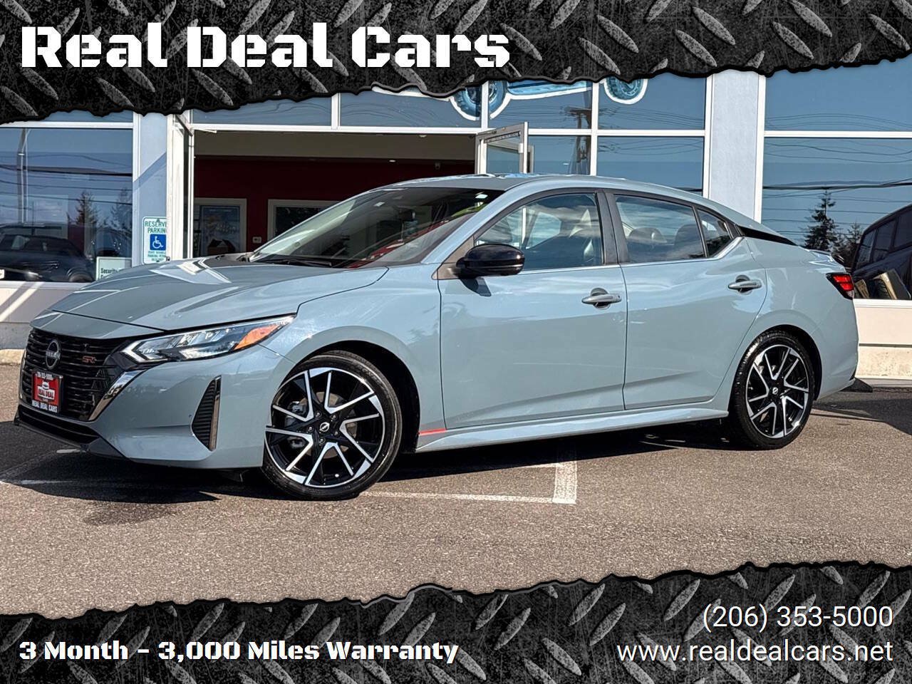 Used 2025 Nissan Sentra SR w/ SR Premium Package FWD image 1