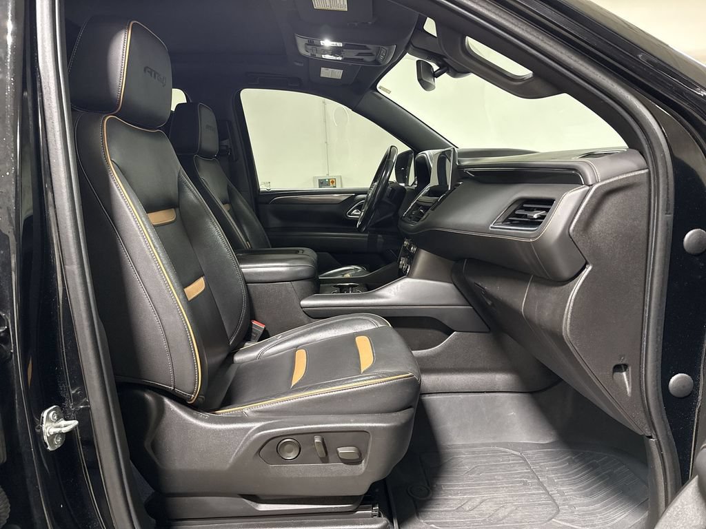Used 2021 GMC Yukon AT4 w/ Rear Media and Nav Package AWD/4WD image 23