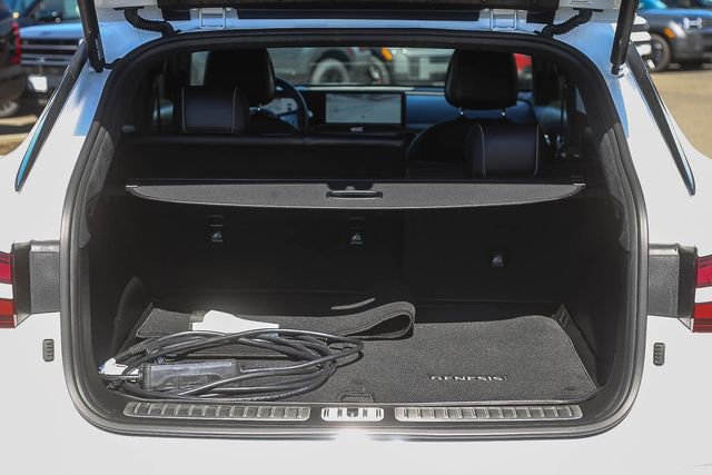 Used 2023 Genesis GV60 Performance image 30