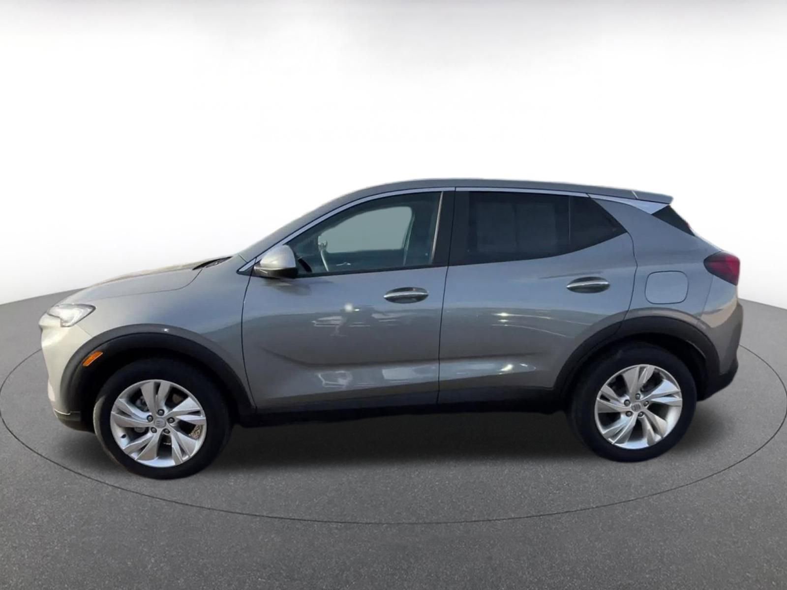 Used 2025 Buick Encore GX Preferred image 9