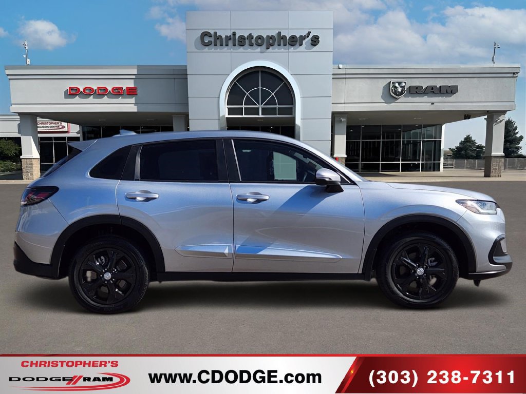 Used 2024 Honda HR-V LX image 2